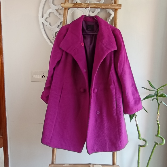 Korean Lightweight Wool Coat - Picture 9 of 16